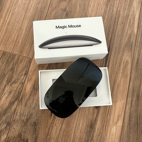 SOLD SOLD SOLD - Picture 1 of 5